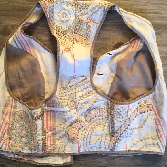 Da-Nang Cropped Vest - Picture 3 of 5